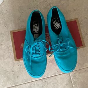Blue Vans low